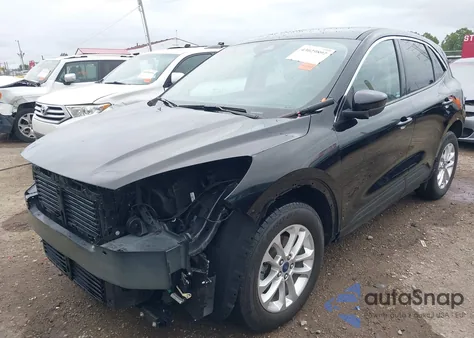 2020 Ford Escape Se z USA, uszkodzony, nr VIN 1FMCU0G60LUB62361